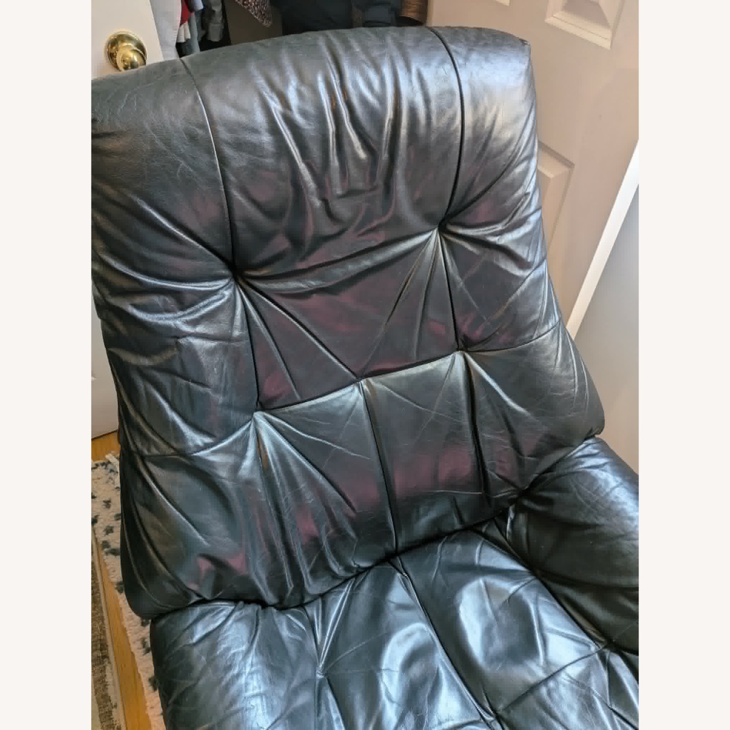 Vintage 1980s Stressless Recliner & Ottoman - image-8