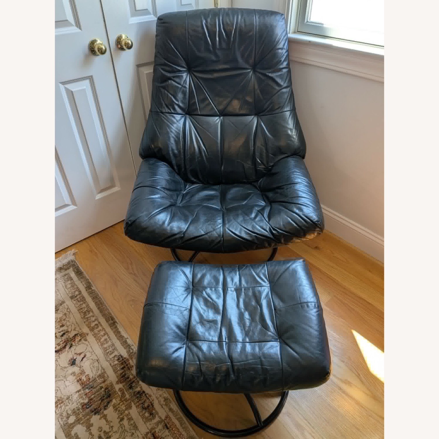 Vintage 1980s Stressless Recliner & Ottoman - image-1
