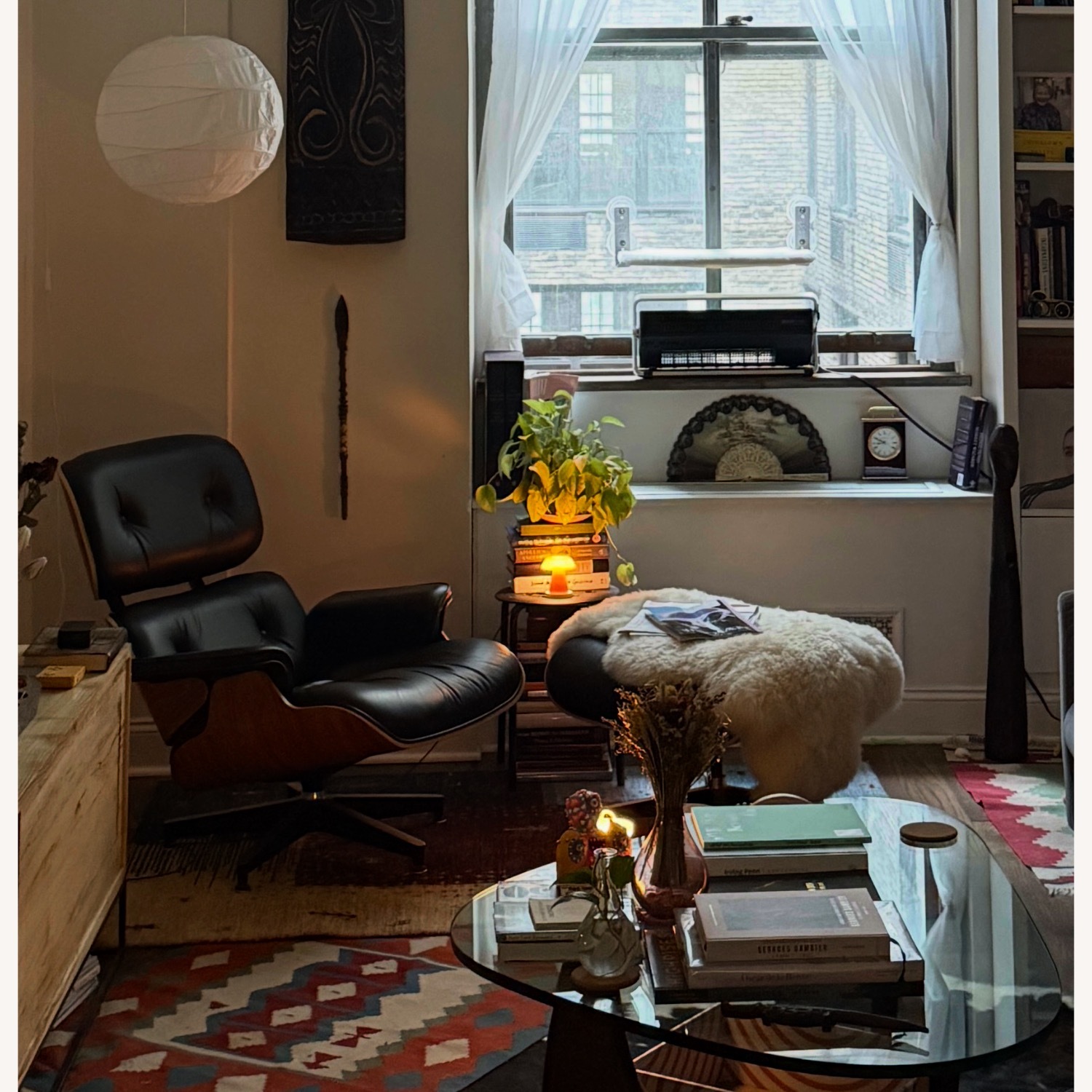 Herman Miller Eames Lounge Chair Palisander Black Tall - image-1