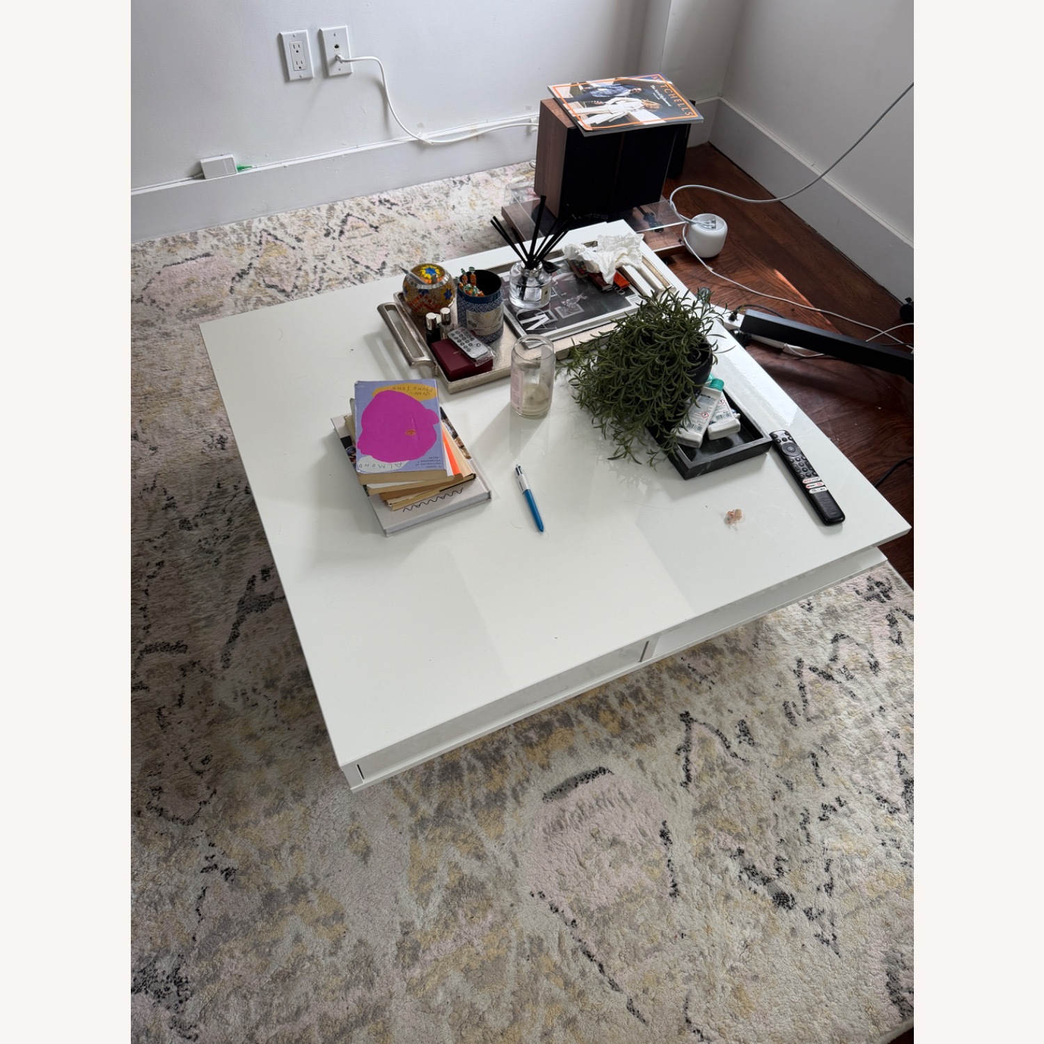IKEA Toftervd White Glossy Coffee Table  - image-2