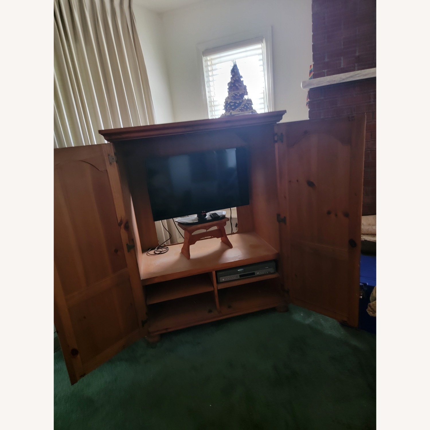 Entertainment stand - image-2