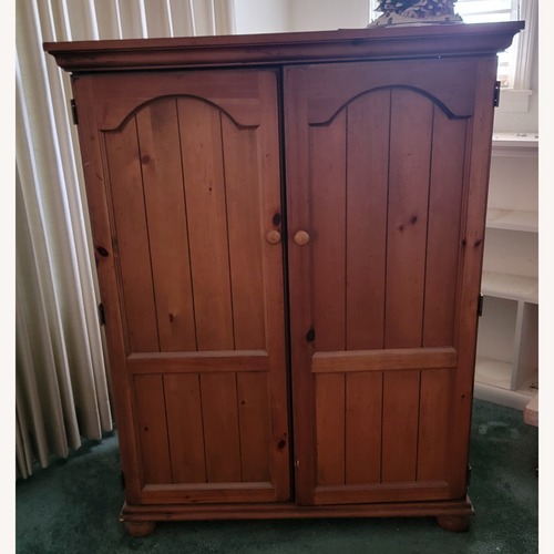 Used Entertainment stand for sale on AptDeco