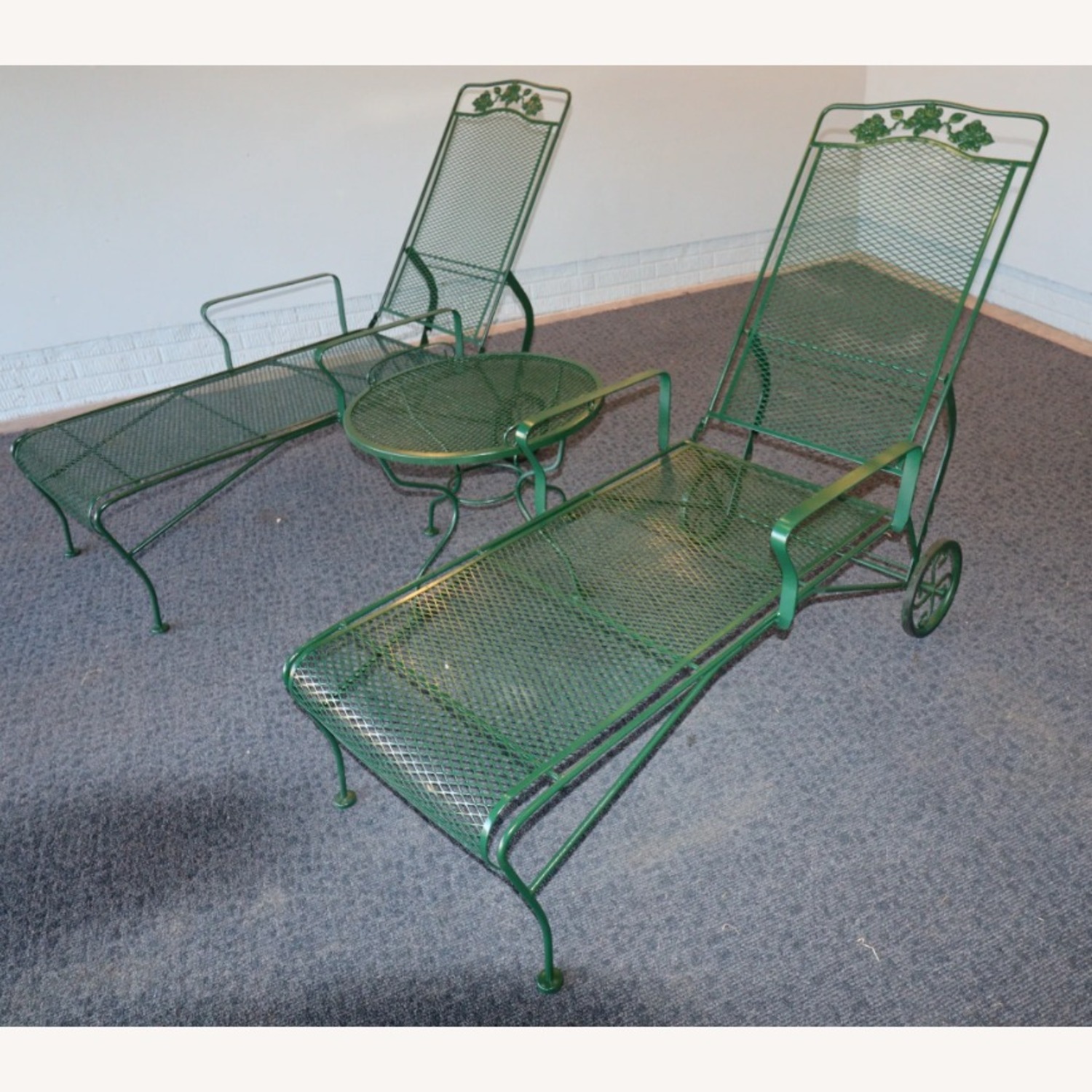 Vintage/Antique Green Patio Furniture - image-6
