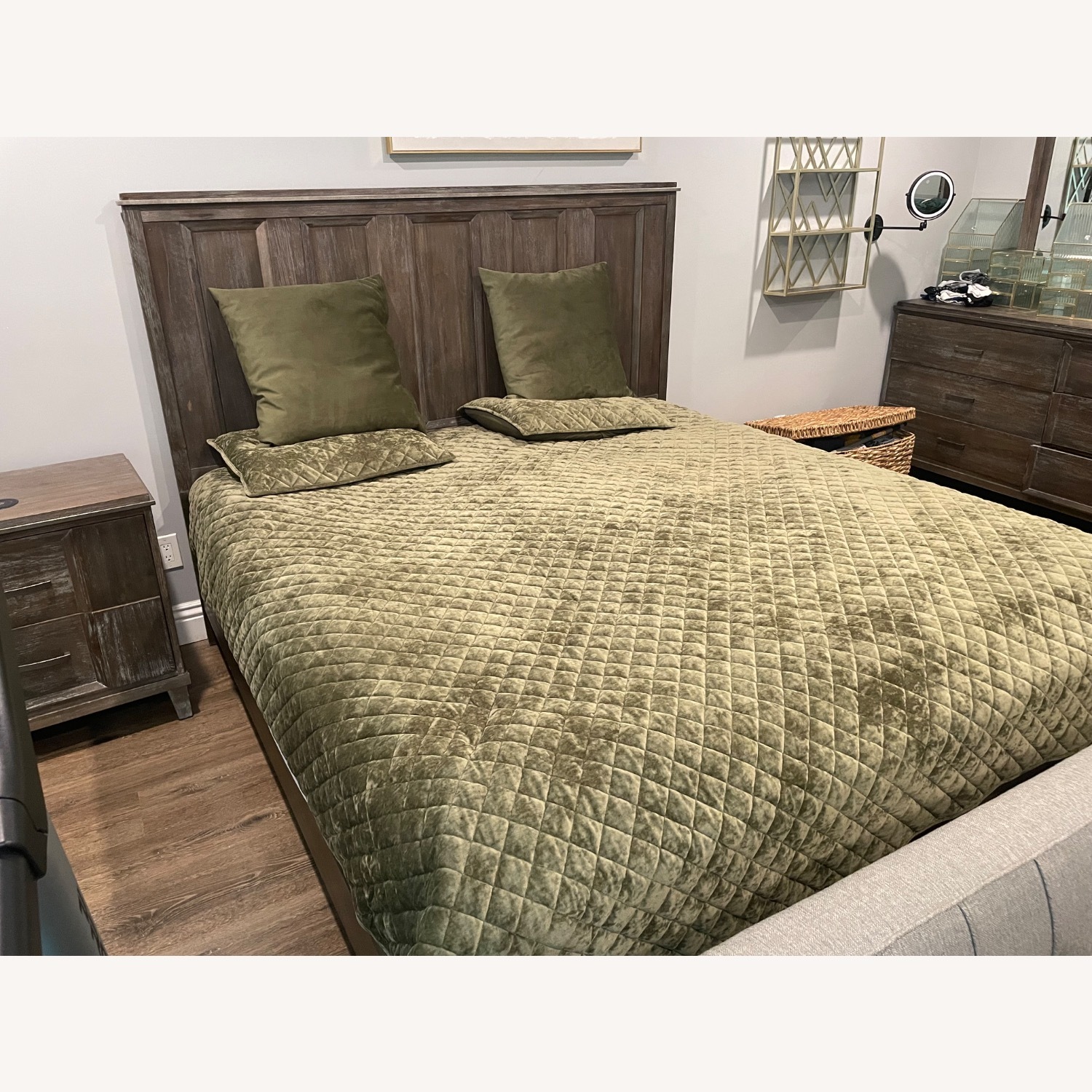 Dark Brown Wood King Bed - image-3