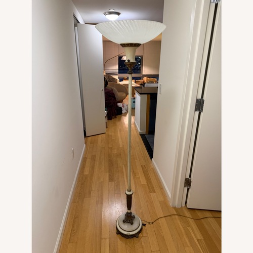 Used Vintage/Antique Floor Lamp for sale on AptDeco