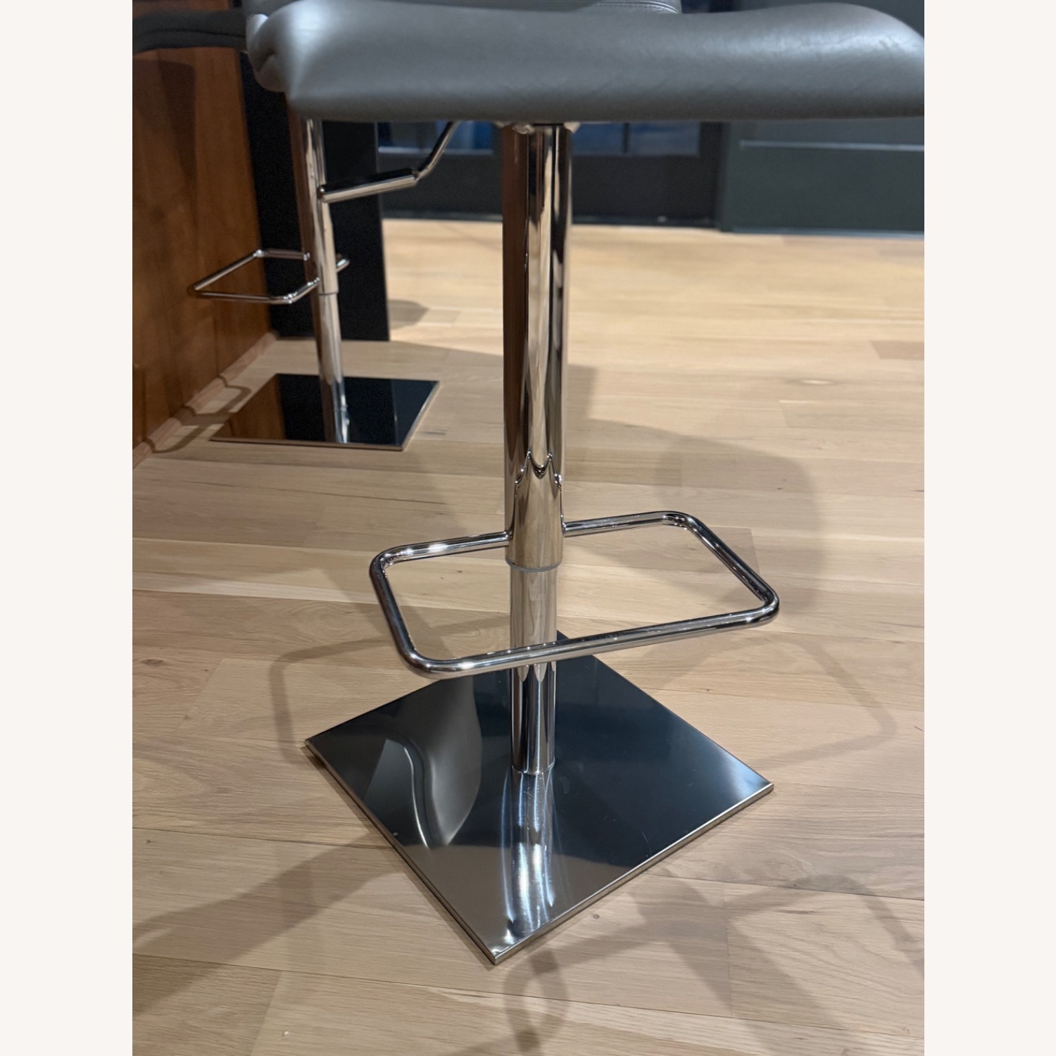 Cantoni Toro Light Gray Leather Stool - image-6