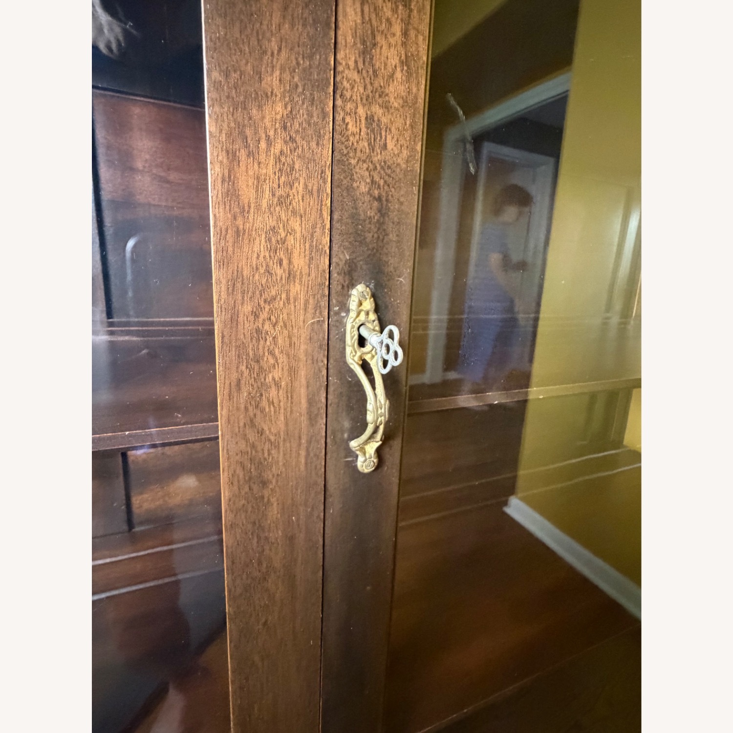 Vintage 1930s/1940s Wood and Glass Display Case - image-5