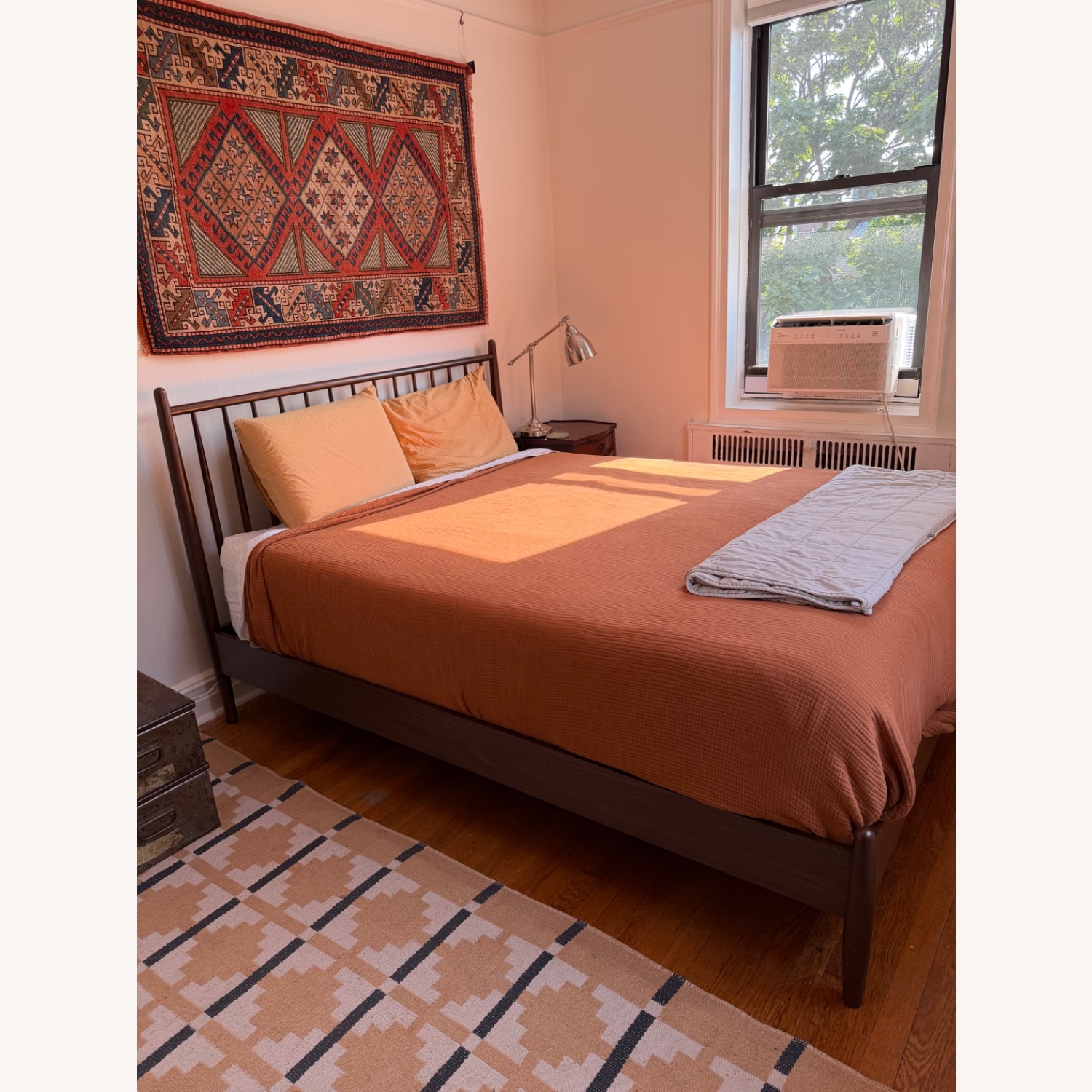 Article Lenia Wood Queen Bed - image-2