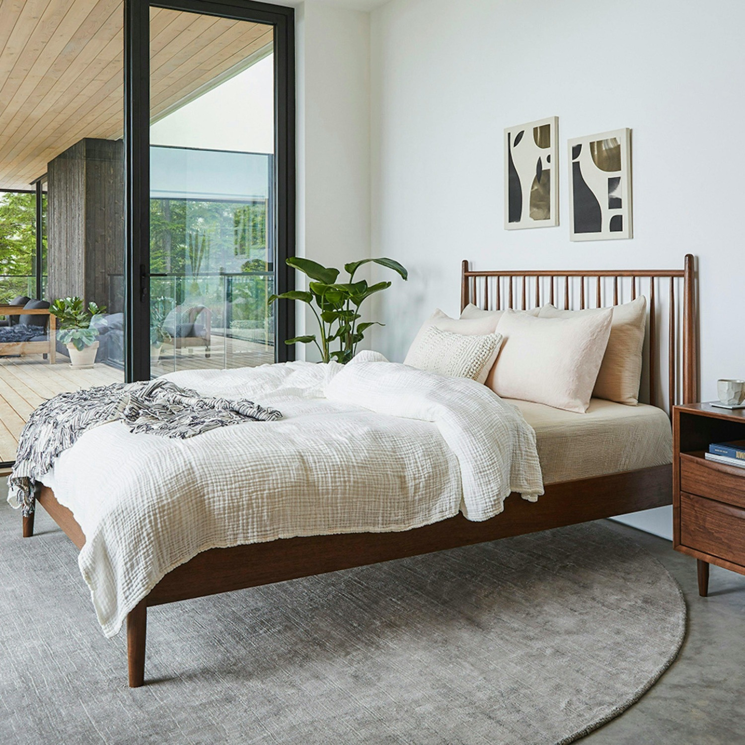 Article Lenia Wood Queen Bed - image-3
