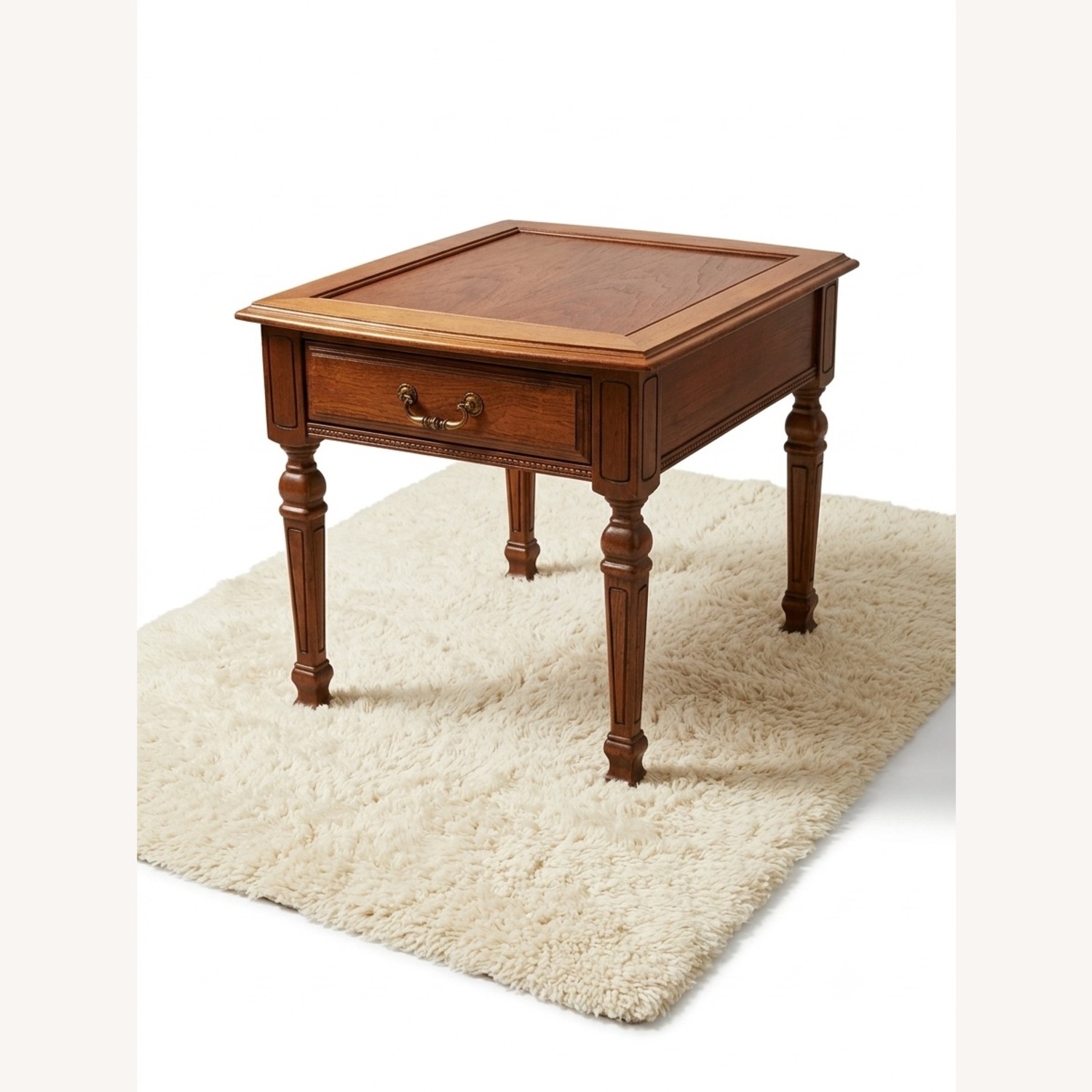 Restored Vintage Broyhill End Tbl - image-2