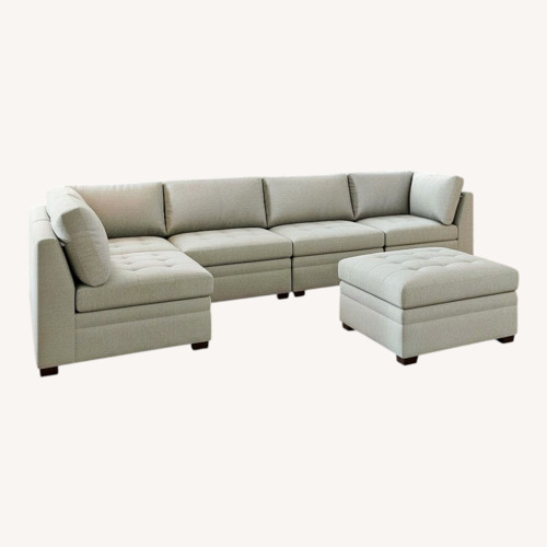 Used Thomasville 6 Piece Modular Sectional for sale on AptDeco