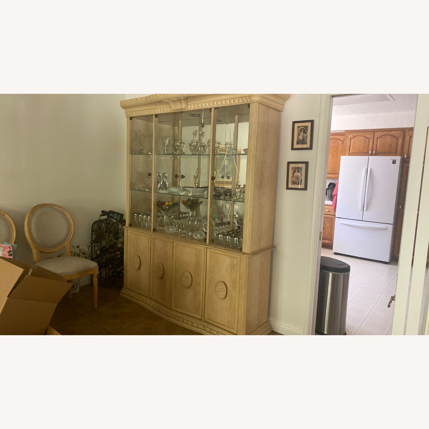 China Glass Cabinet with Large Storage - image-4