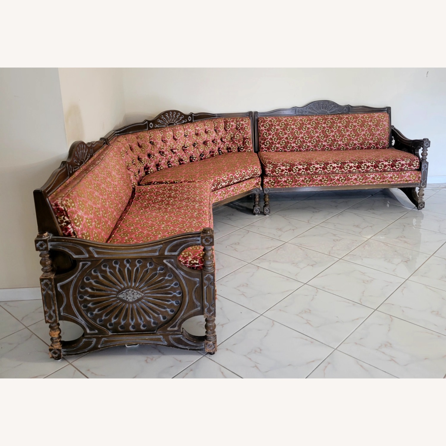 Vintage/Antique 3+ Piece Sectional - image-3