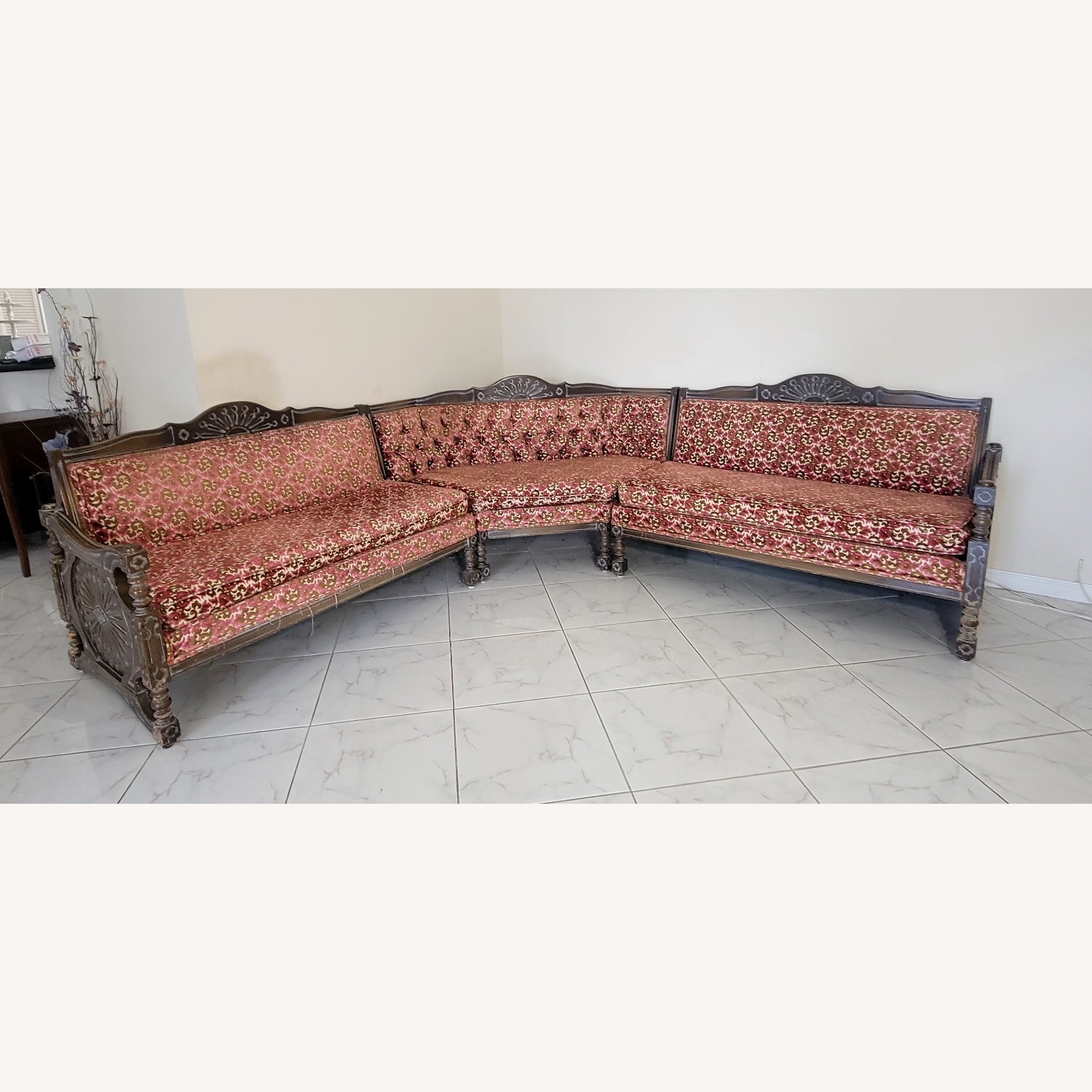 Vintage/Antique 3+ Piece Sectional - image-5