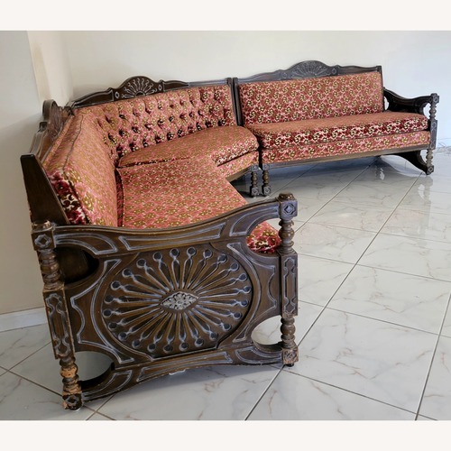 Used Vintage/Antique 3+ Piece Sectional for sale on AptDeco