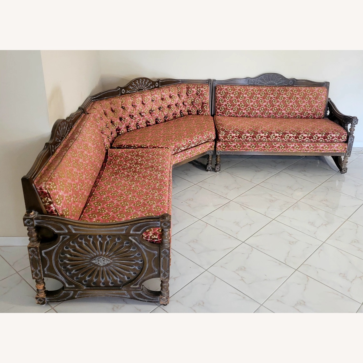 Vintage/Antique 3+ Piece Sectional - image-2