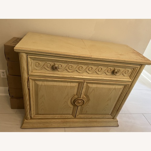 Used Thomasville Furniture Industries Sideboard for sale on AptDeco