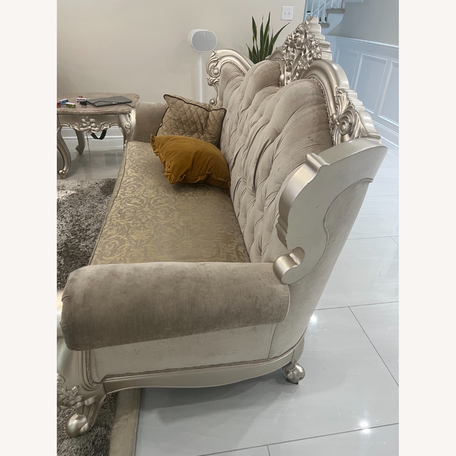 New Classic Furniture Co 2 Seater Sofa - image-3
