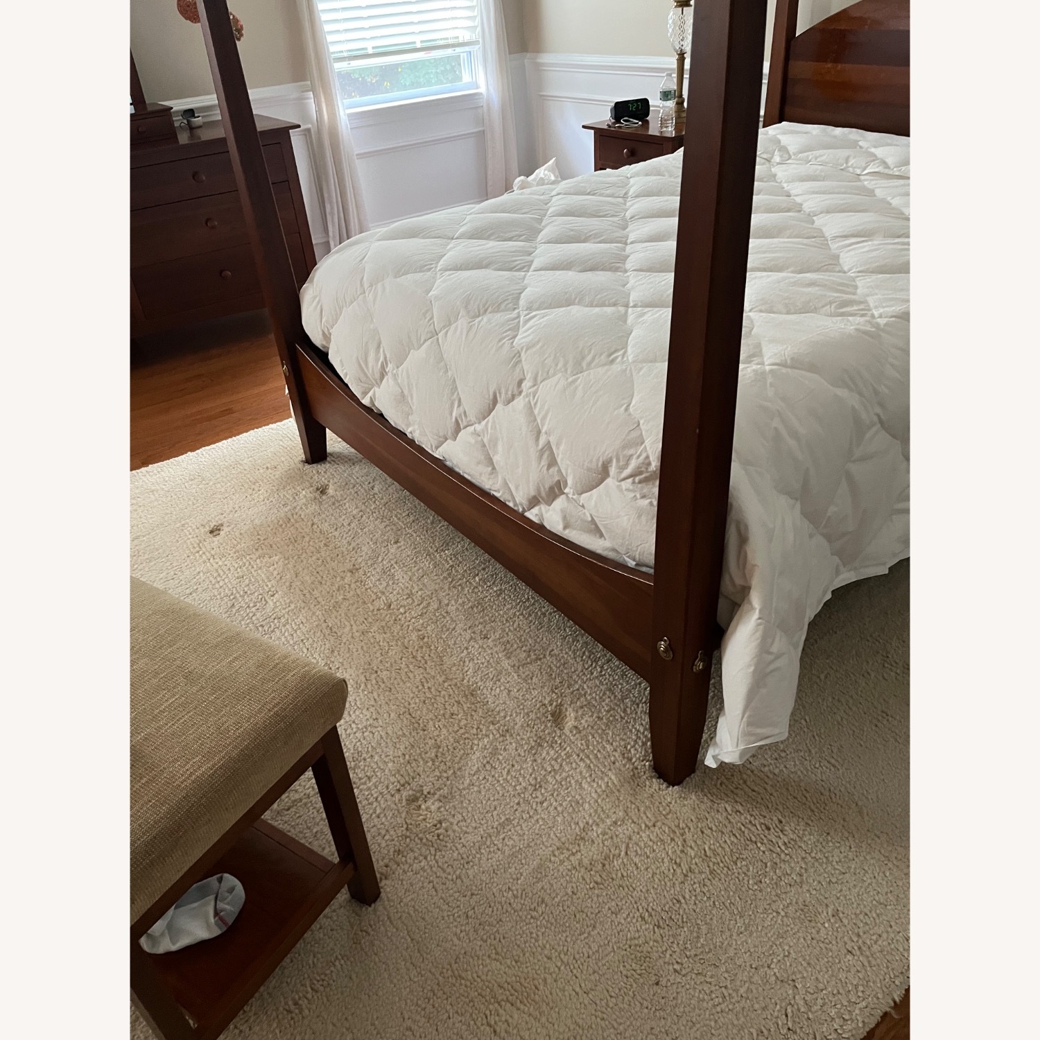 Ethan Allen Queen Poster Bed - image-3