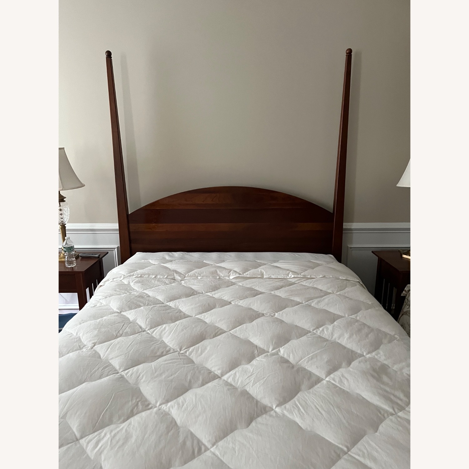 Ethan Allen Queen Poster Bed - image-2
