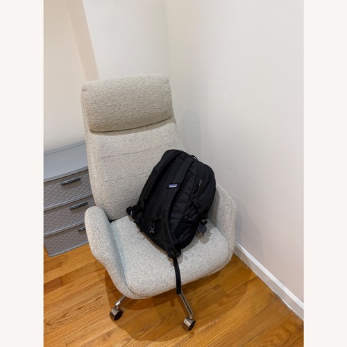 Used Vintage/Antique Office Chair for sale on AptDeco