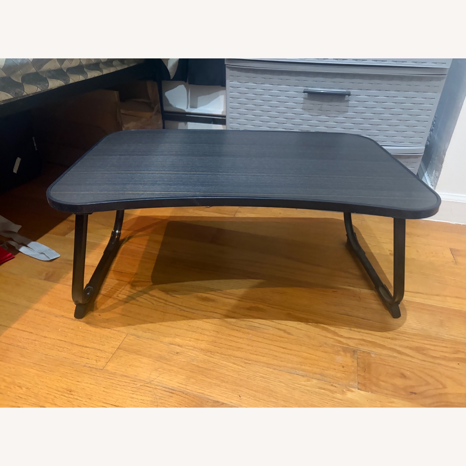 V laptop Desk - image-3