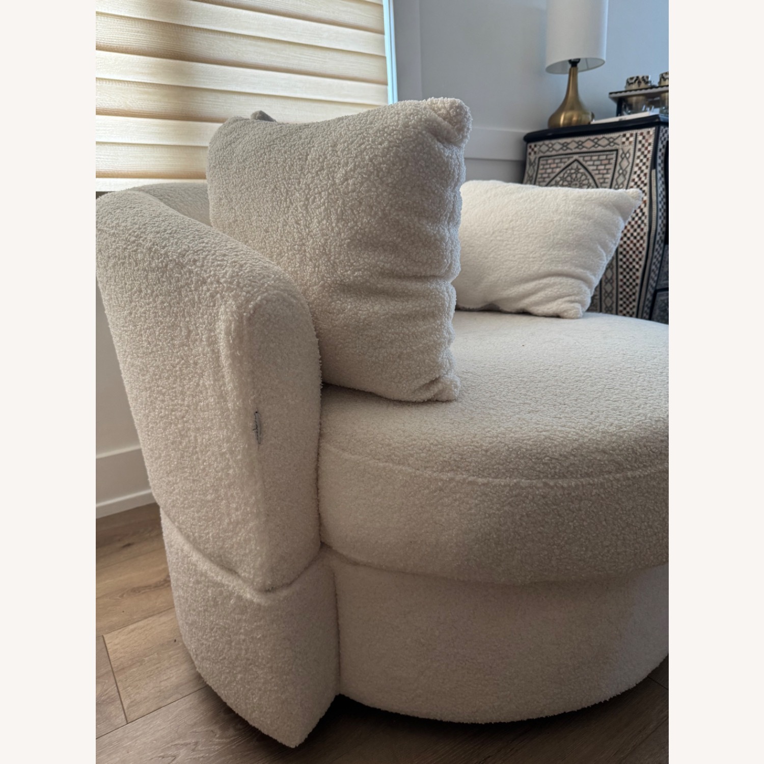 Amazon White Armchair - image-3