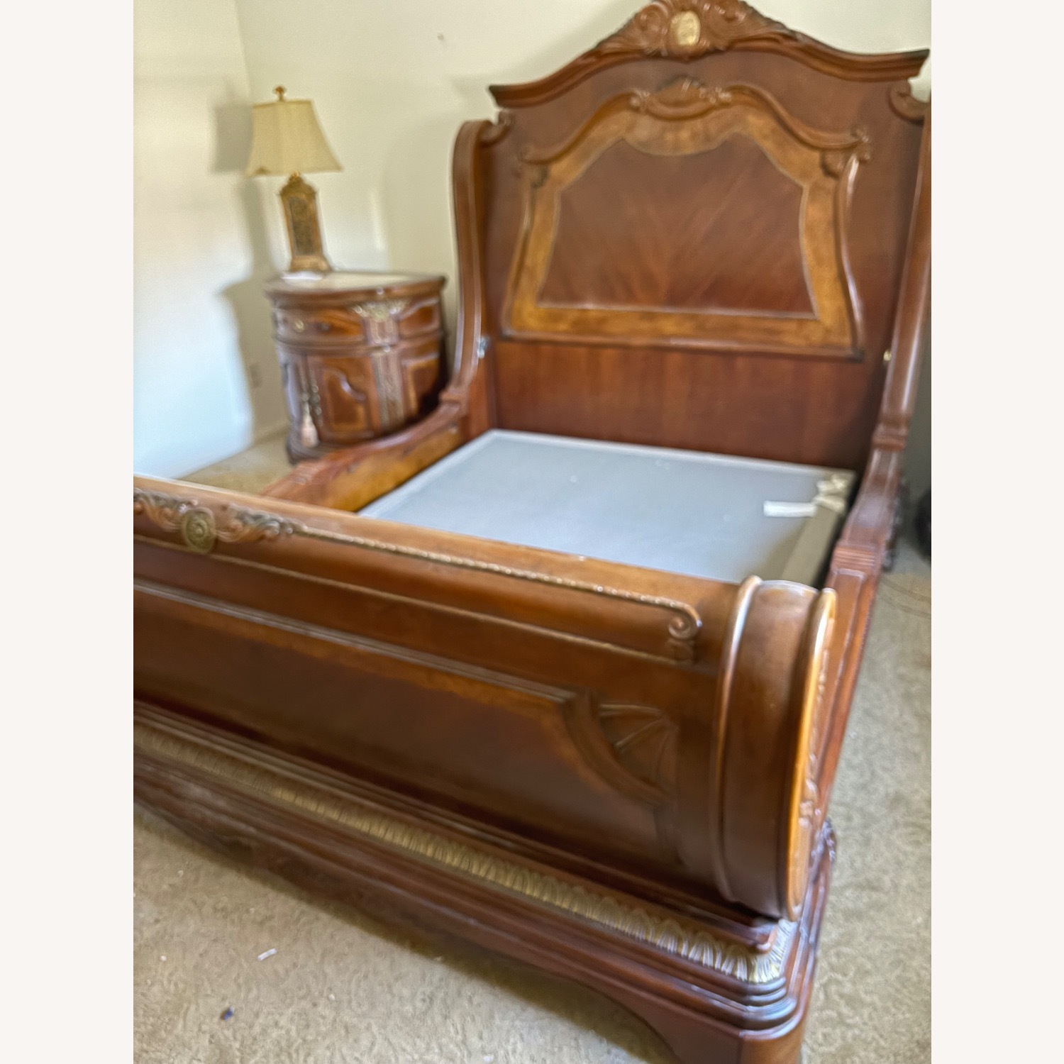 Queen Sleigh Bed - image-1