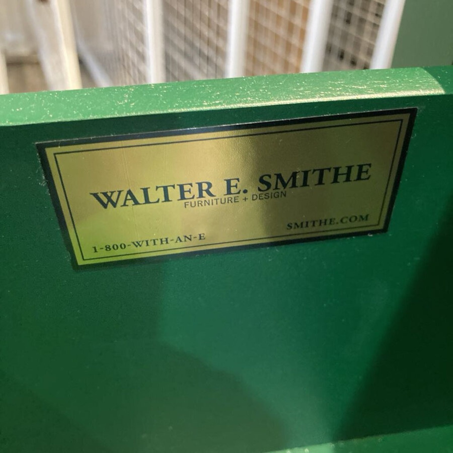 Walter E. Smithe Jade 3-Drawer Chest Dresser - image-9
