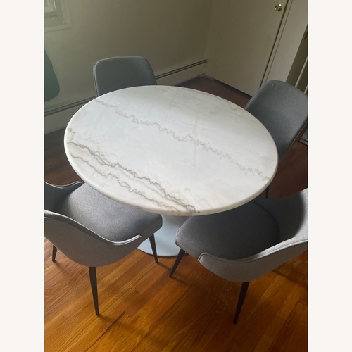 Used Contemporary Dining Table for sale on AptDeco