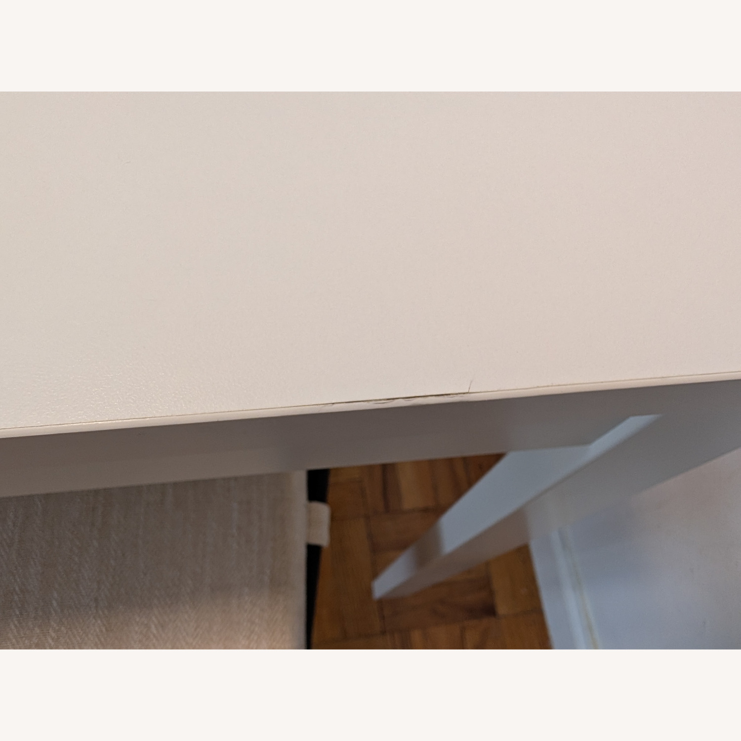 IKEA VIHALS extendable Table with SANDSBERG Chairs - image-4