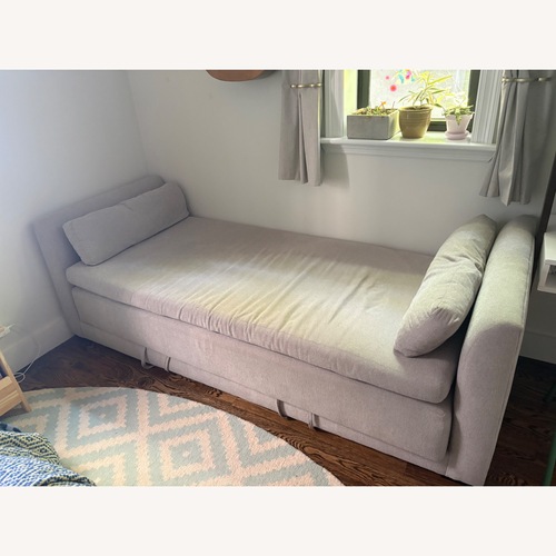 Used Pottery Barn Luna Daybed for sale on AptDeco