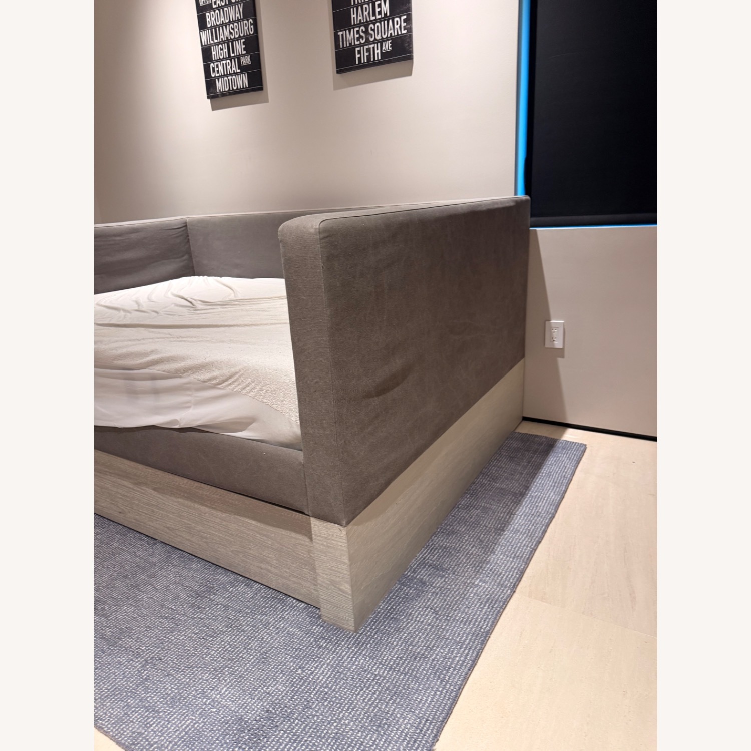 Pottery Barn Teen Bailey Light Gray Daybed - image-2
