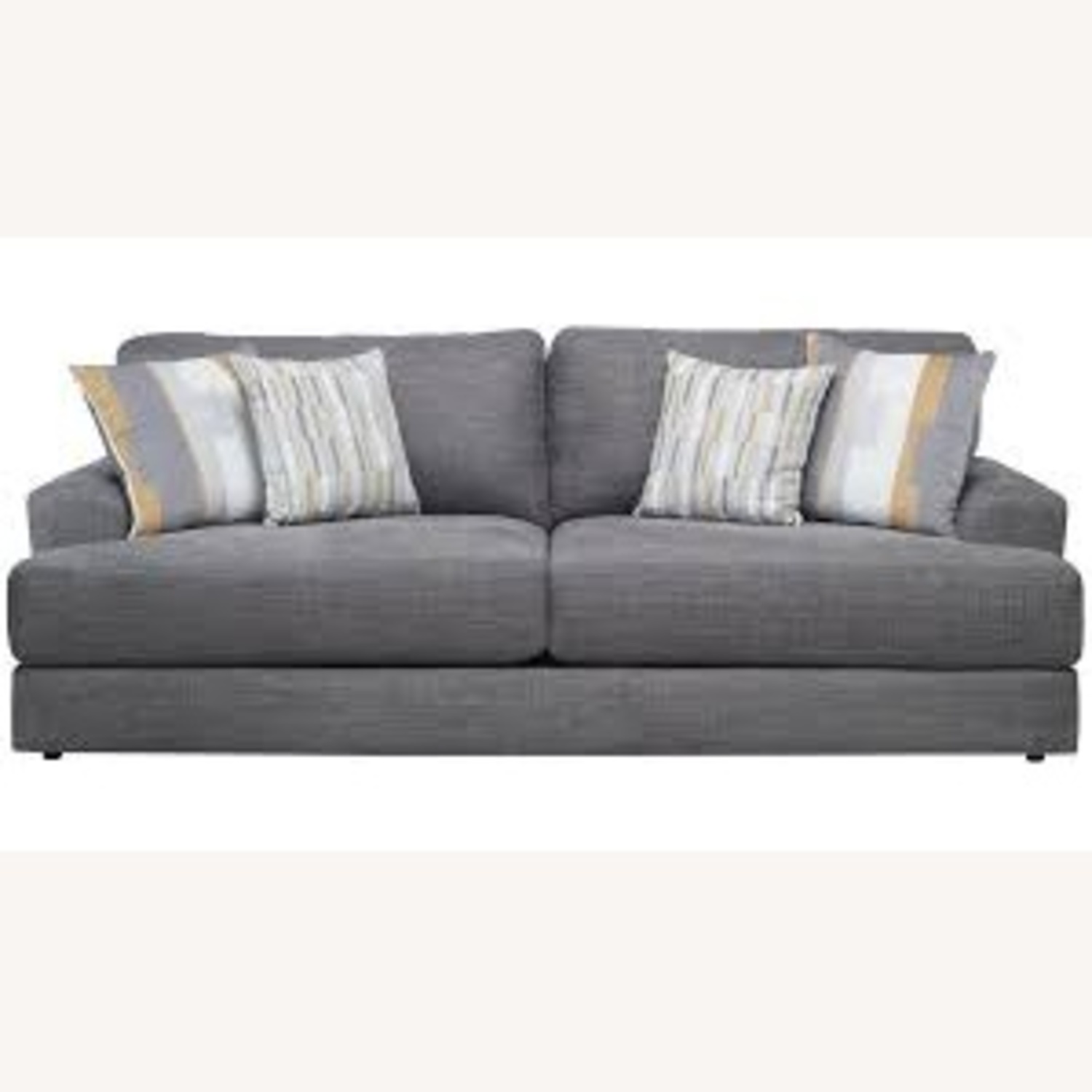 Raymour & Flanigan Sundera Living Room Set - image-4