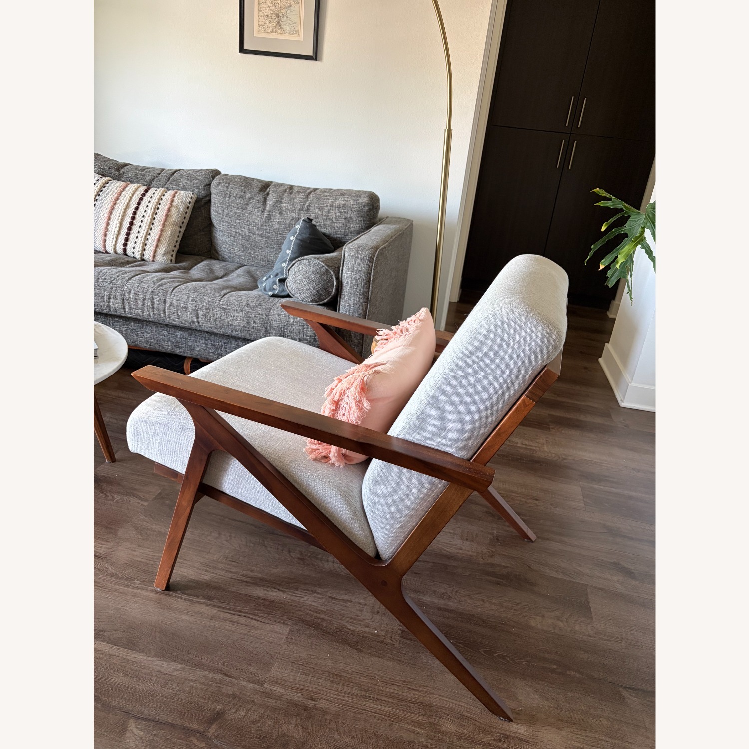 Article Otio Lounge Chair Walnut and Welsh Taupe - image-2