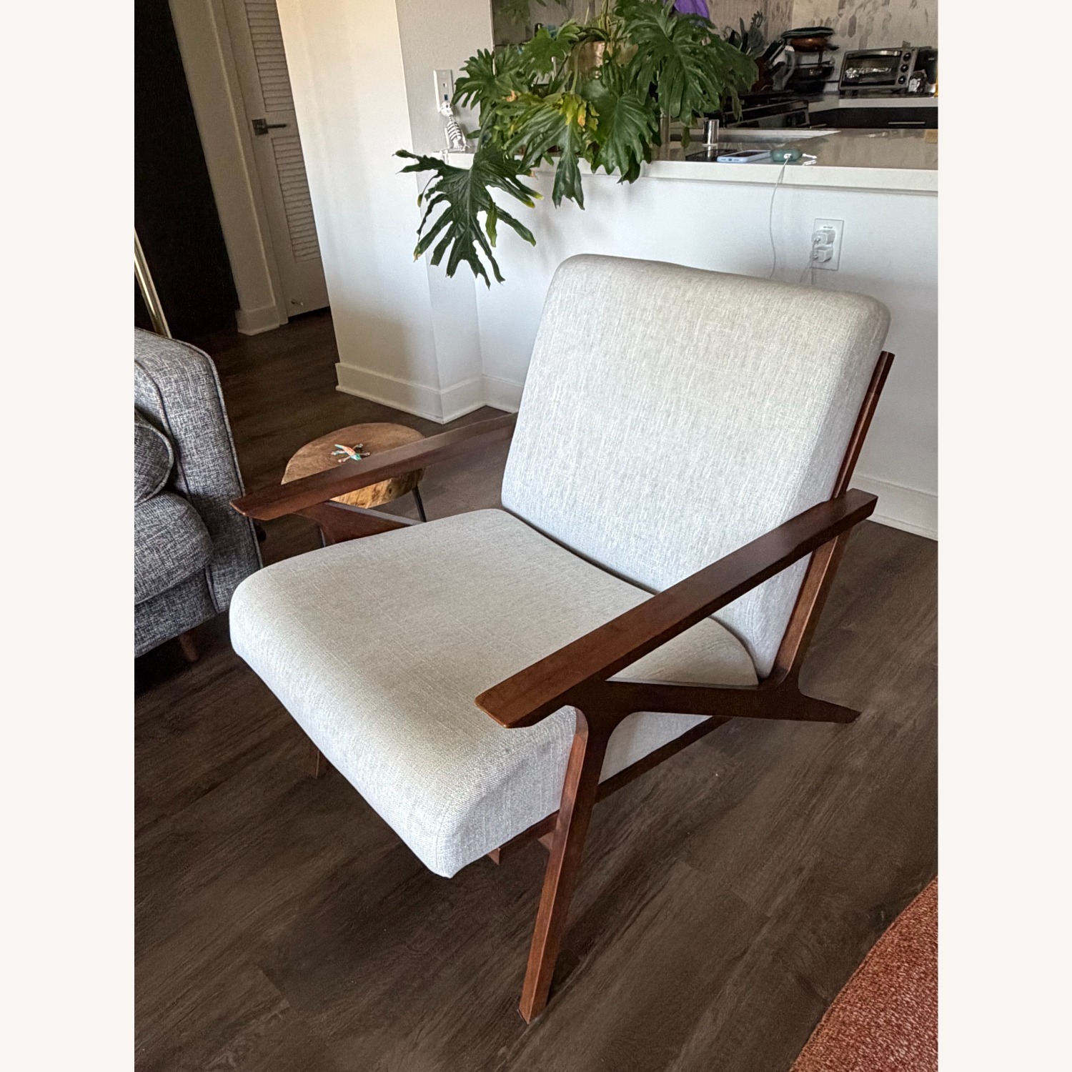 Article Otio Lounge Chair Walnut and Welsh Taupe - image-4