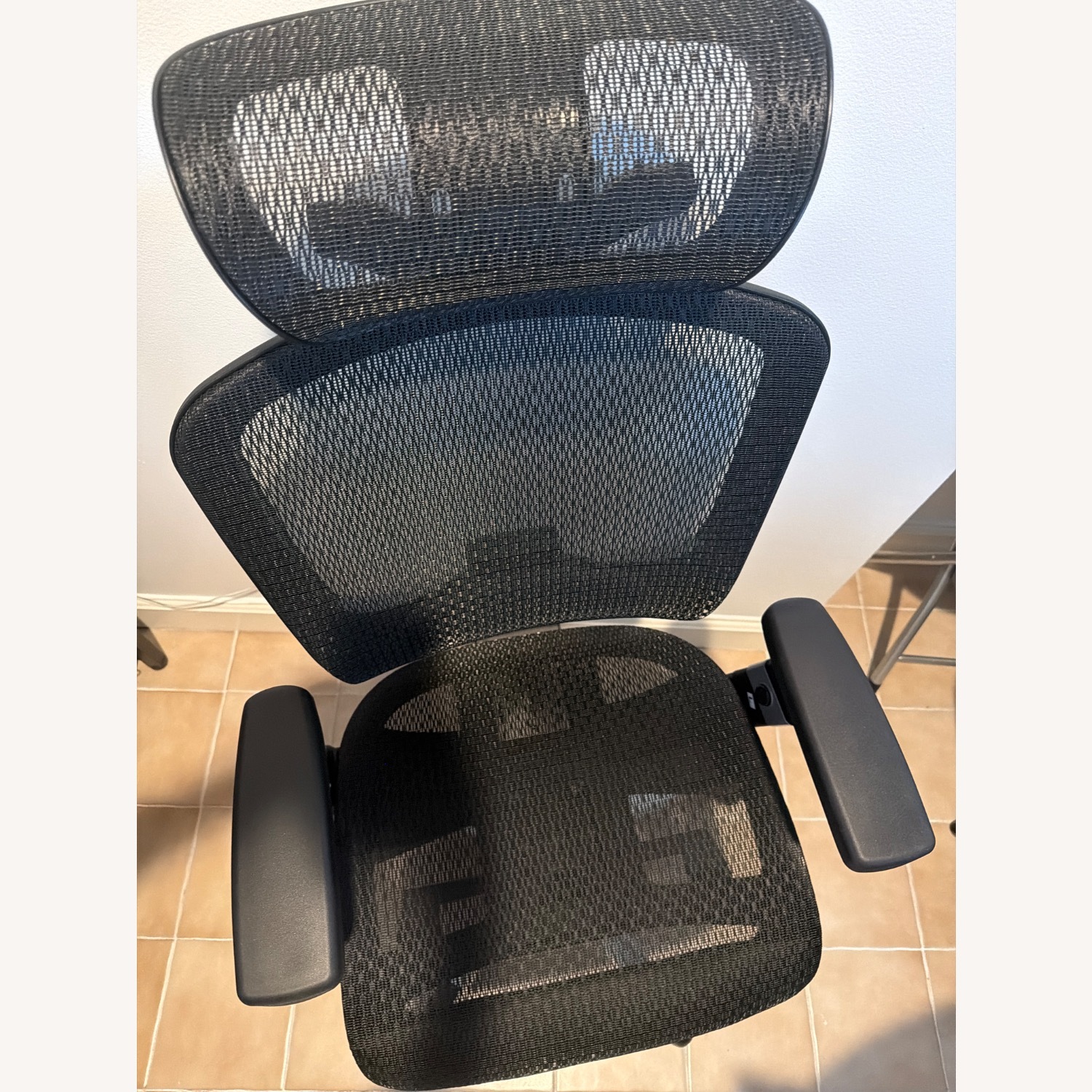 Black Office Chair - image-3