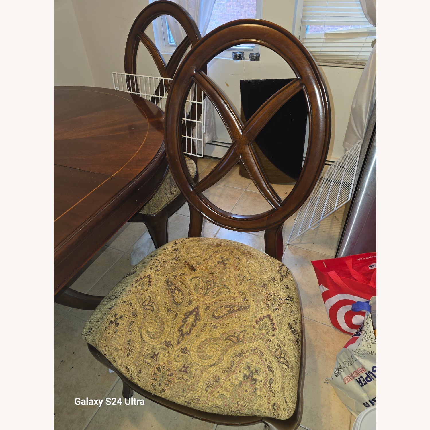 Table with 6 Chairs - image-2