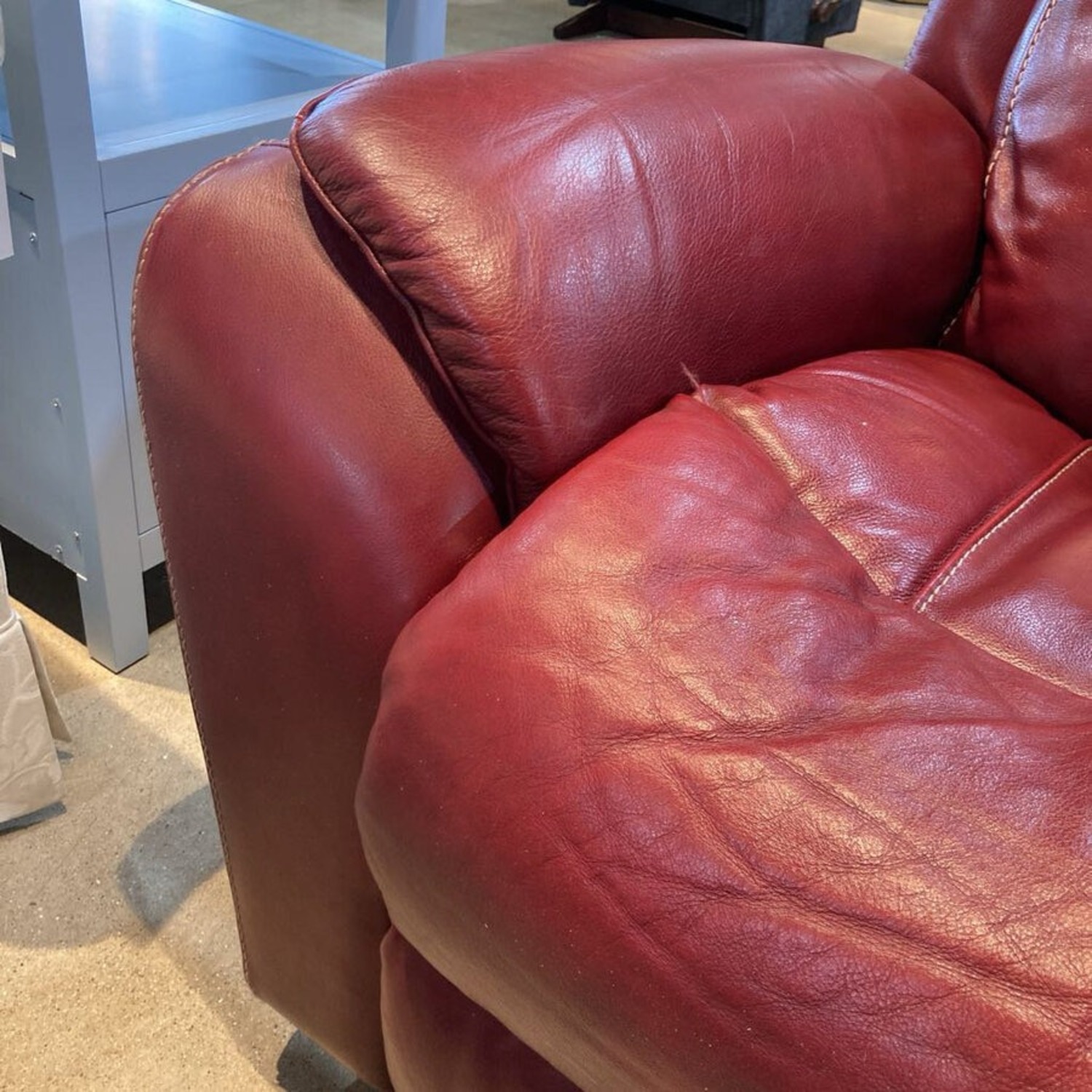 La-Z-Boy Leather Power Recliner - image-4