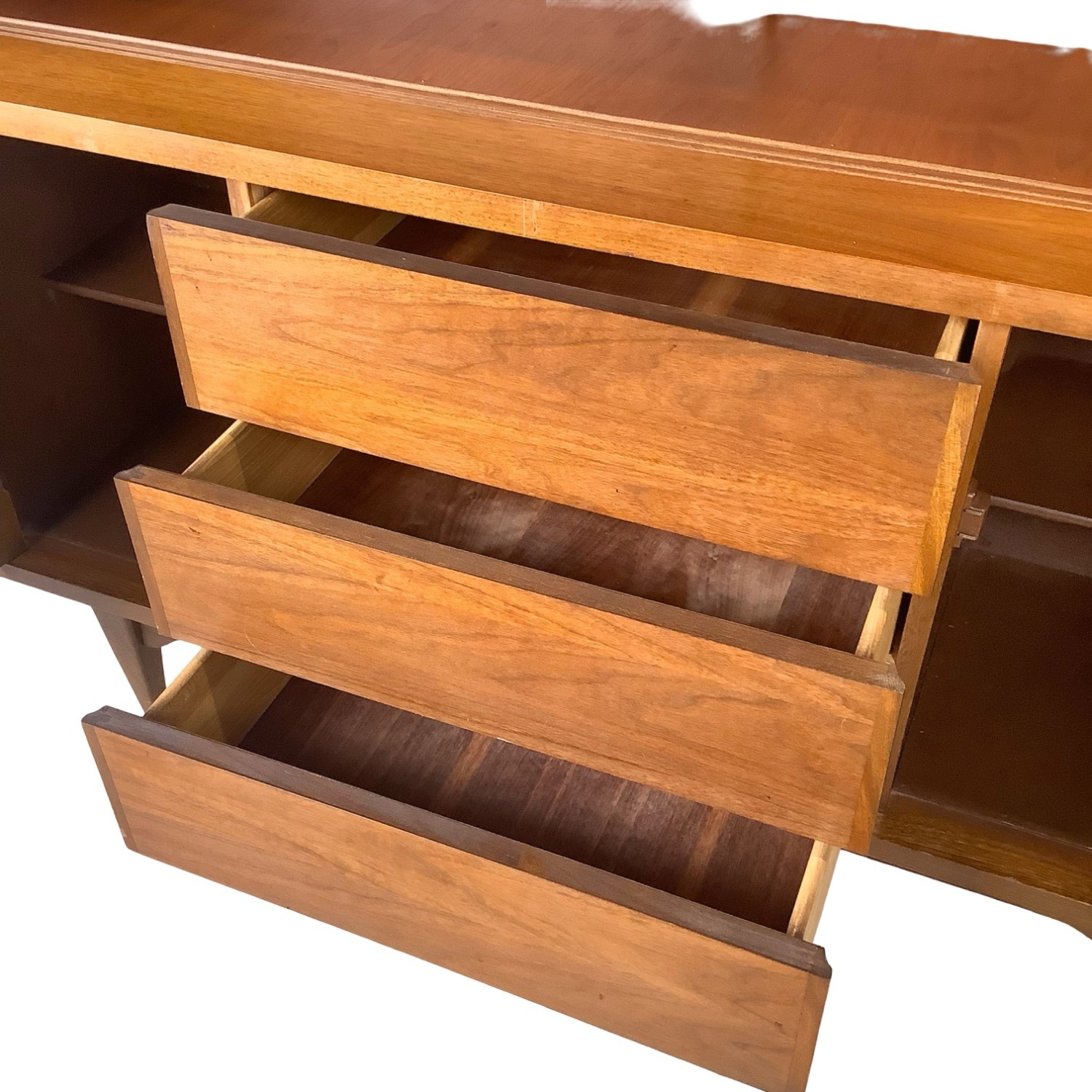 Vintage Mid-Century Modern Walnut Hutch - image-19