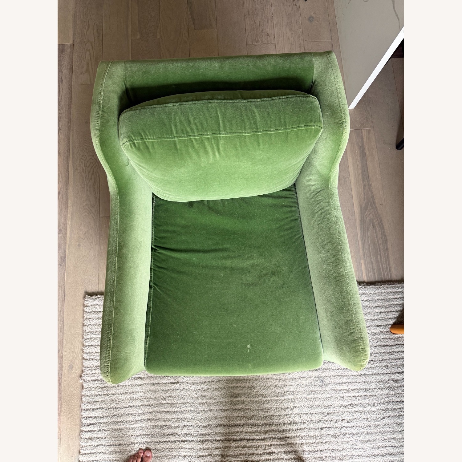 Article Matrix 30.5" Velvet Lounge Chair - Grass Green - image-3