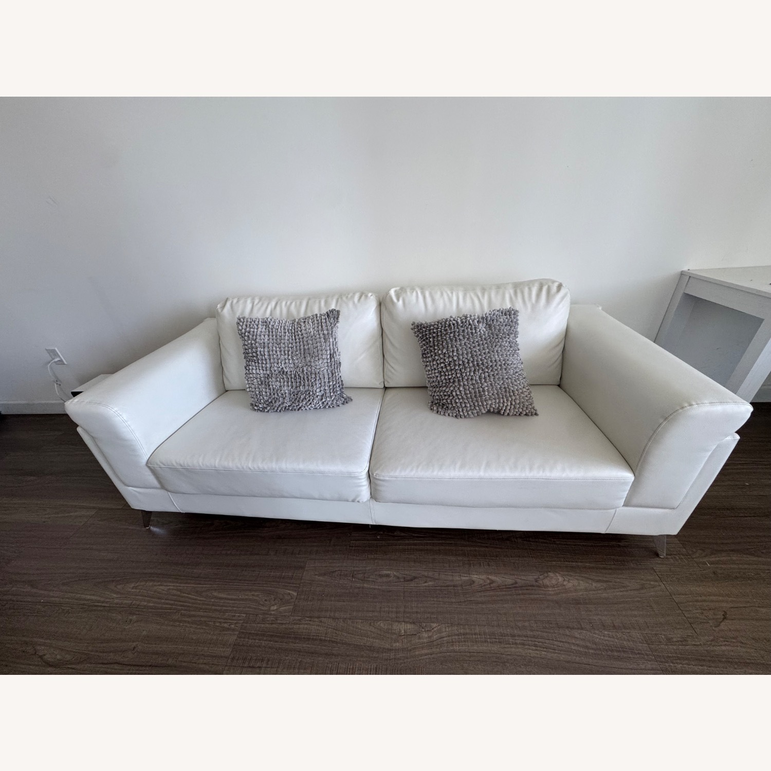 Excelente Sofa - image-1