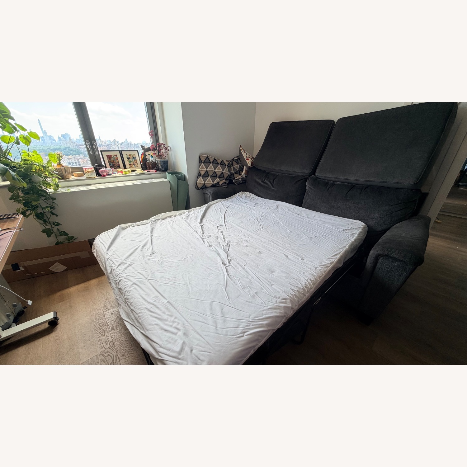 Ashley Furniture Abinger Dark Gray Sleeper Sofa - image-3