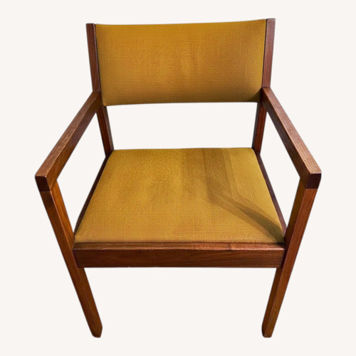 Used Vintage Jens Risom Mid-Century Modern Chairs for sale on AptDeco