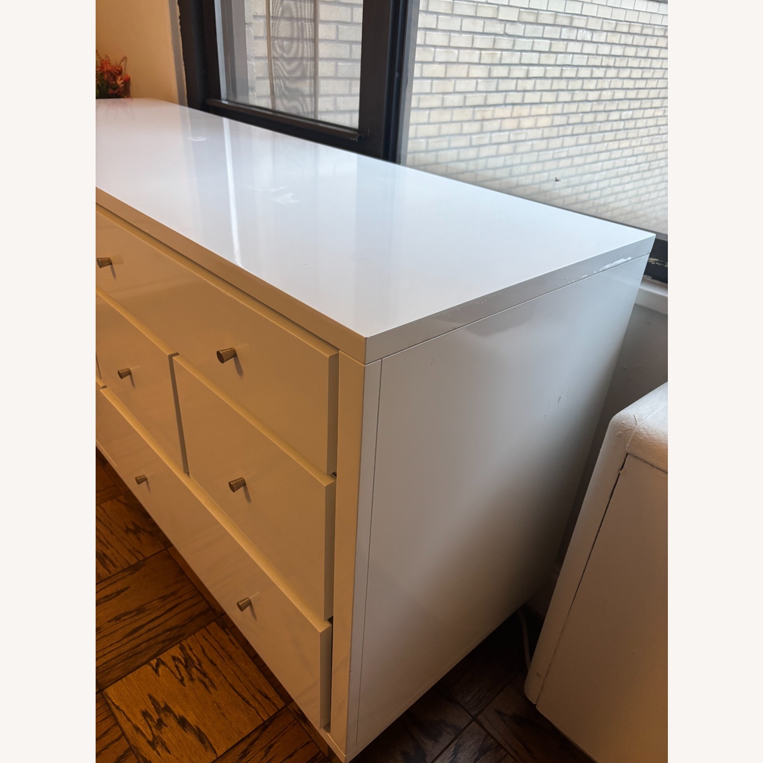 White High-Gloss Dresser - image-2