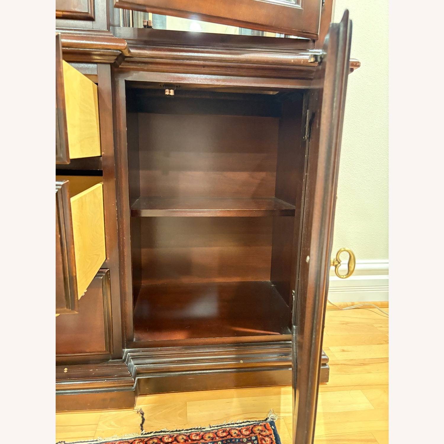 Thomasville China Cabinet Cherry Collection - image-11