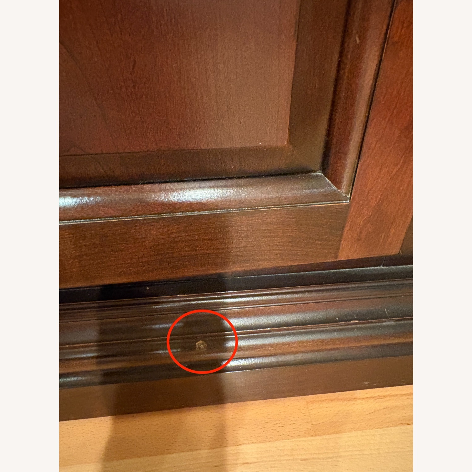 Thomasville China Cabinet Cherry Collection - image-6