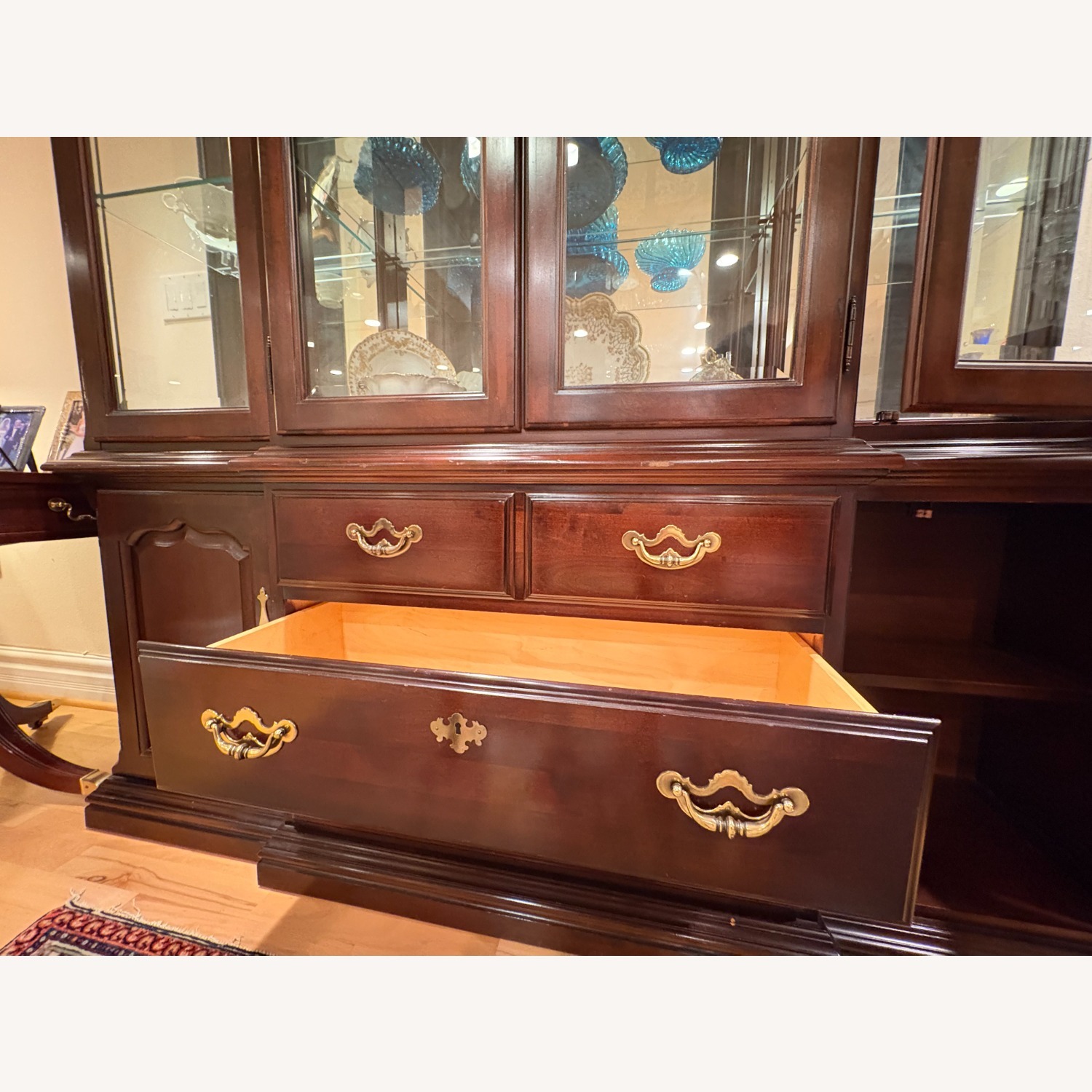 Thomasville China Cabinet Cherry Collection - image-13
