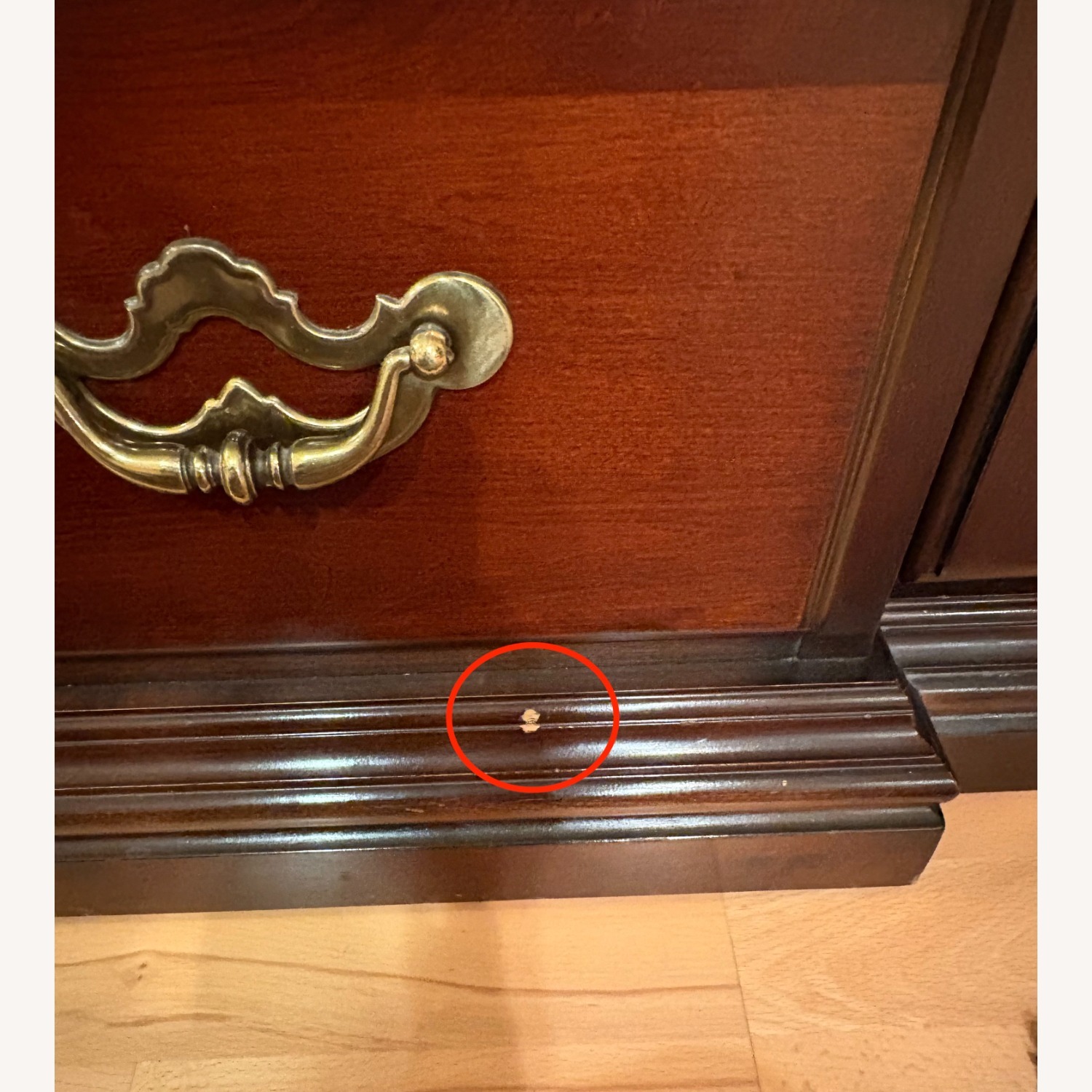 Thomasville China Cabinet Cherry Collection - image-5