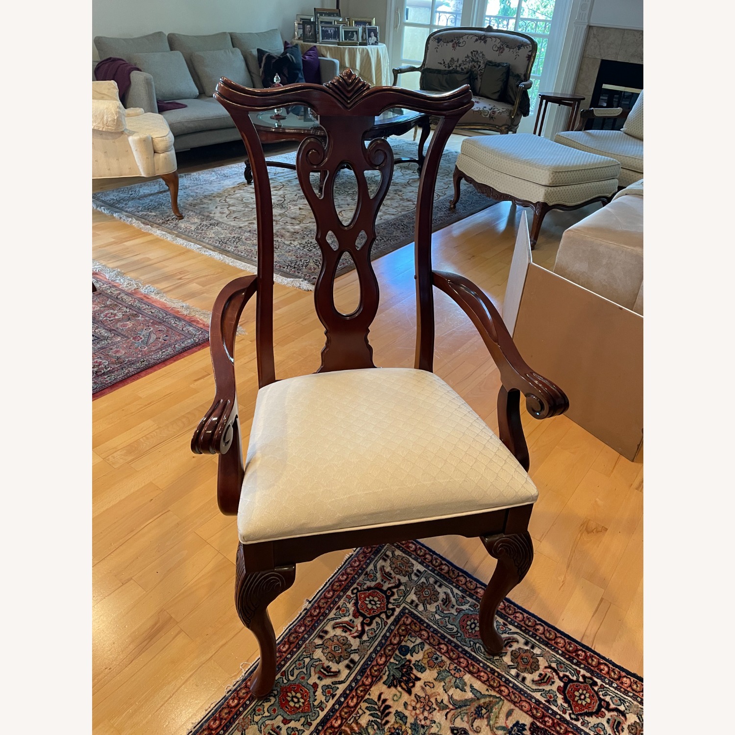 Thomasville Extendable Cherry Dining Set 6-12 Seat - image-7
